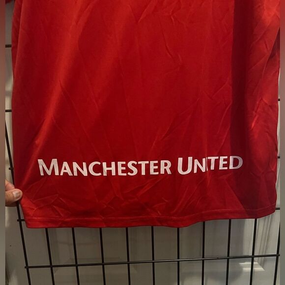 Manchester United Sewn Patch Soccer Jersey Shirt - Picture 6 of 7